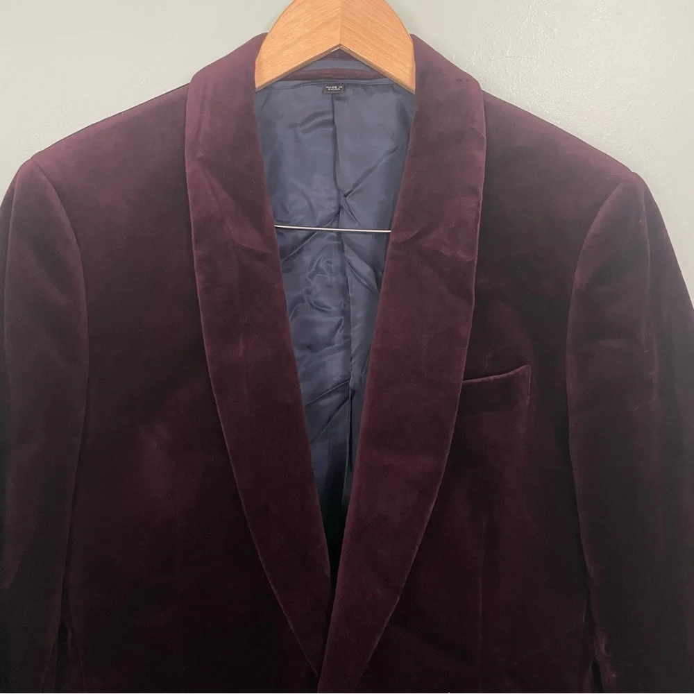 J.Crew Shawl Collar Dinner Jacket in Velvet Ludlow Slim Fit Vintage Cabernet 38R